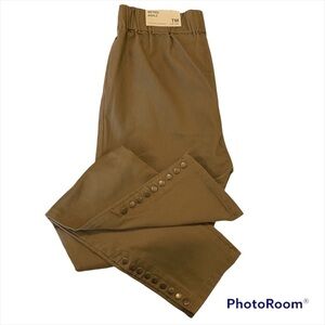 Soft Surroundings metro ankle pull on pants 10-12T khaki color NWT button detail